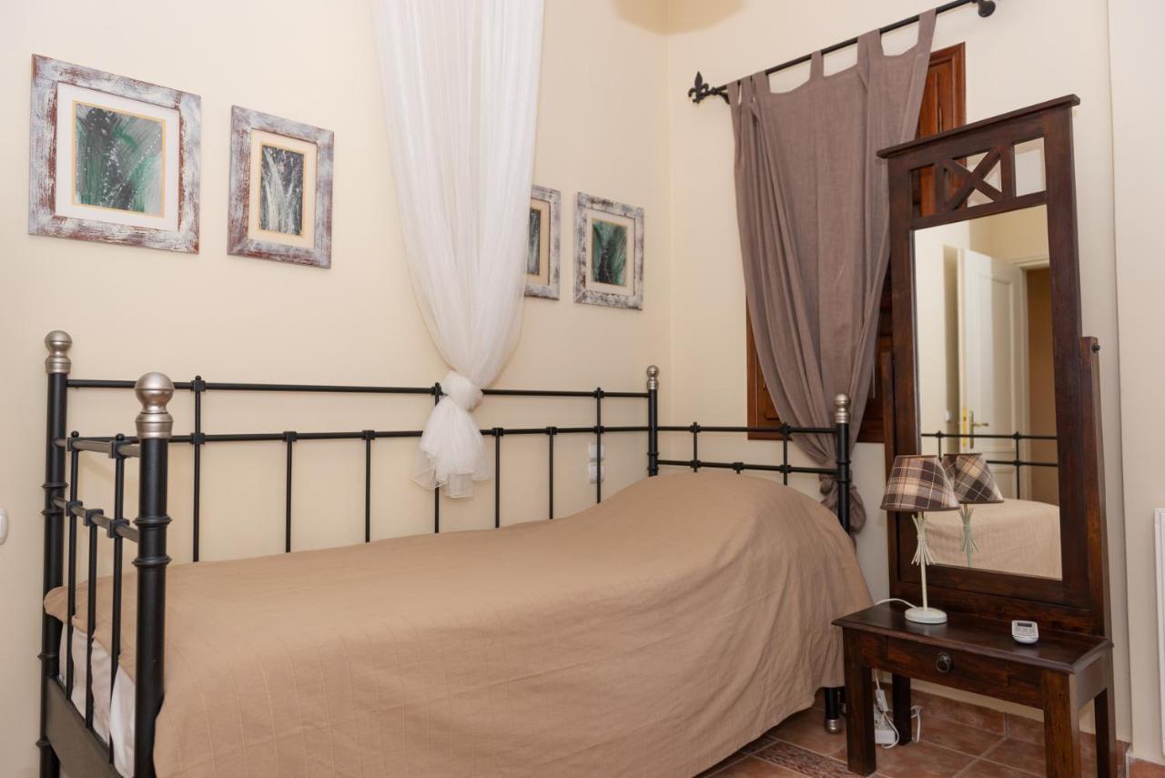 Kalderimi Studios Patmos Town Luaran gambar