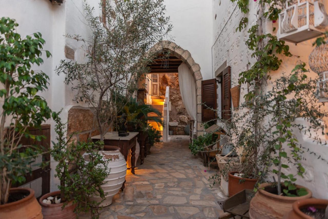 Kalderimi Studios Patmos Town Luaran gambar